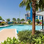 Aliving Relaxing 2Br Apartment Aykon City