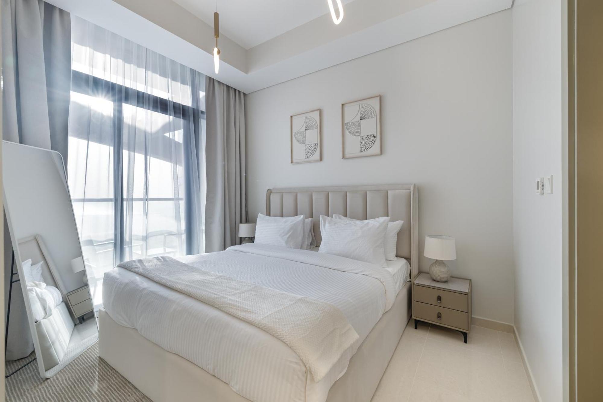 Apartment Aliving Relaxing 2br Aykon Dubai